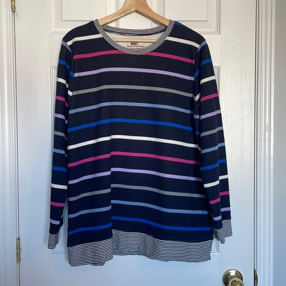 Lands' End Tops - Lands’ End vintage striped sweatshirt